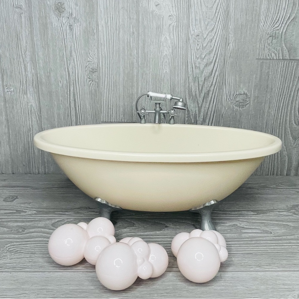 American Girl 18” Claw Foot Bath Tub with Shower Bubbles pretend play set bath